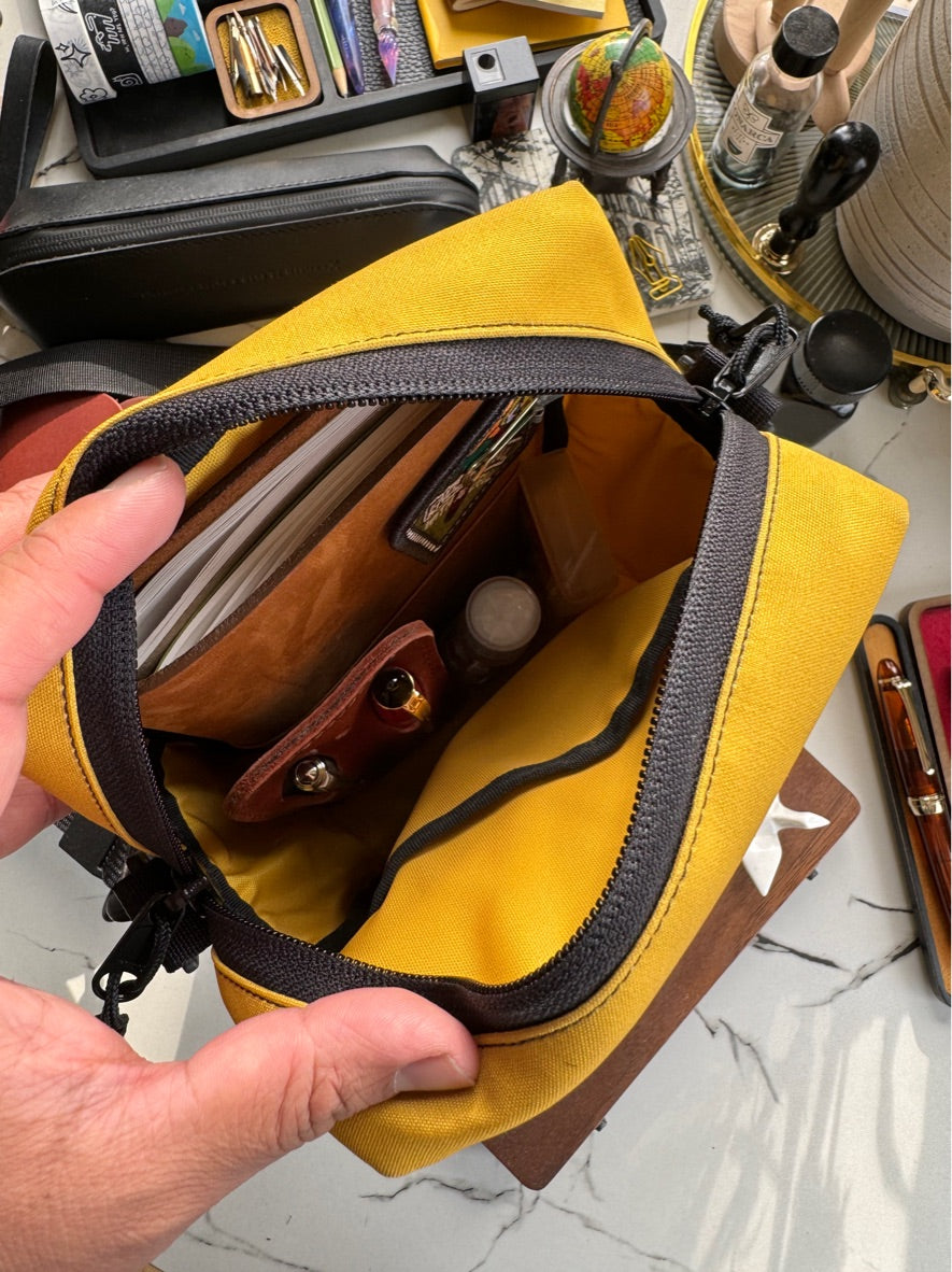 Amarillo Stationery Rickshaw A5 Field Bag
