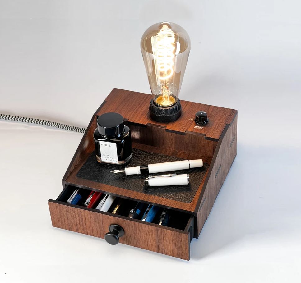 BSC - Writer's Lamp