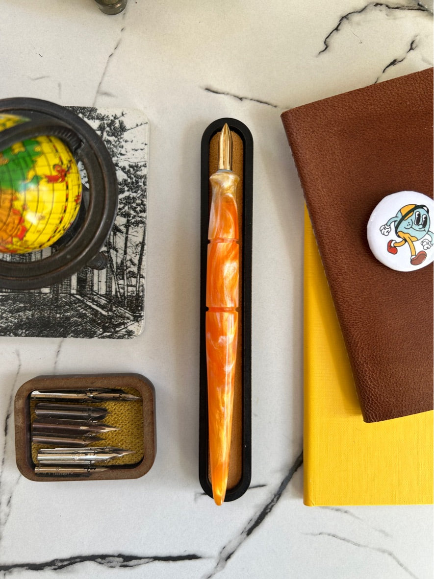 RCPC - Nib Holder - Amarillo Antiguo