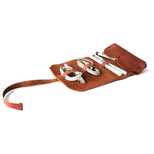 Lo Esencial - Leather Roll